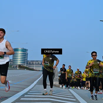 Runner Photo 6351085