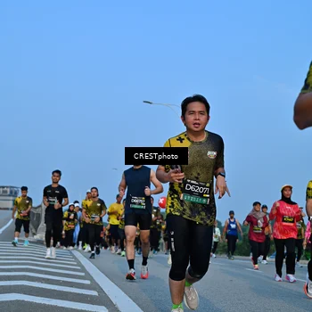 Runner Photo 6351154