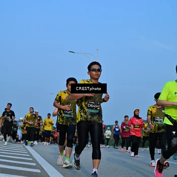 Runner Photo 6351158