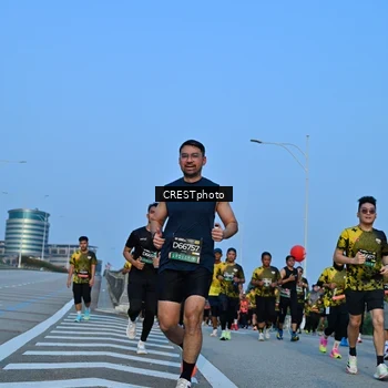 Runner Photo 6351182