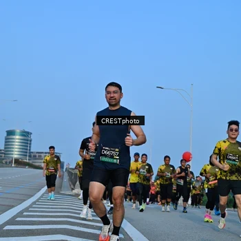 Runner Photo 6351185
