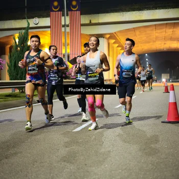 Runner Photo 6351196