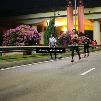 Runner Photo 6351201