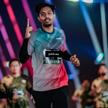 Runner Photo 6351211