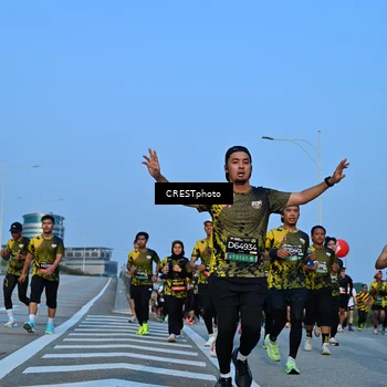 Runner Photo 6351294
