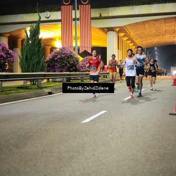 Runner Photo 6351307