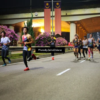 Runner Photo 6351330