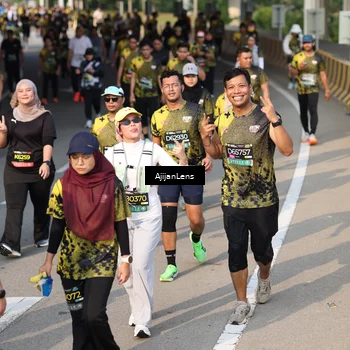 Runner Photo 6351334