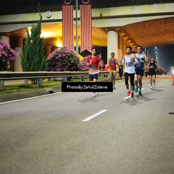 Runner Photo 6351354