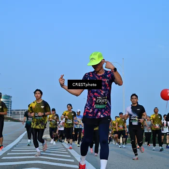 Runner Photo 6351445