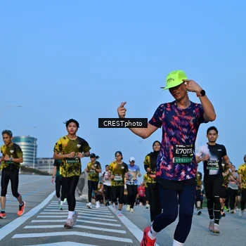 Runner Photo 6351447