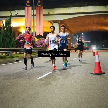 Runner Photo 6351448