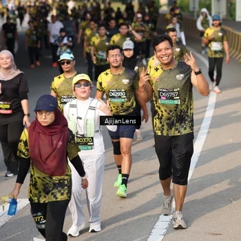 Runner Photo 6351449