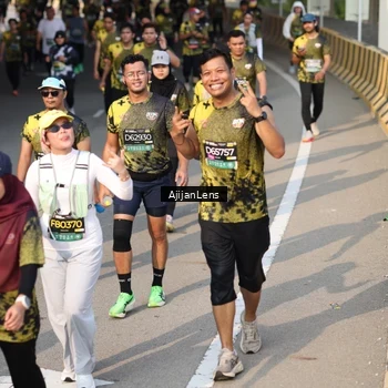 Runner Photo 6351476