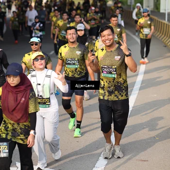 Runner Photo 6351510