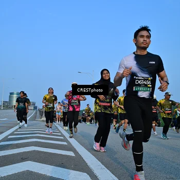 Runner Photo 6351511