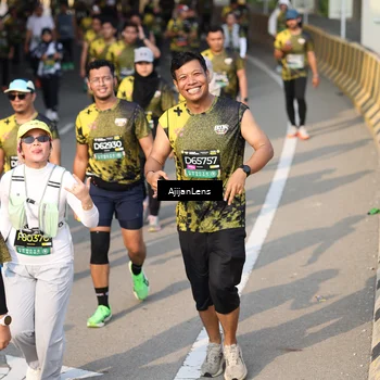 Runner Photo 6351525