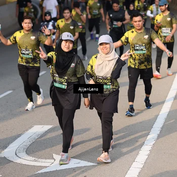 Runner Photo 6351533