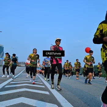 Runner Photo 6351557