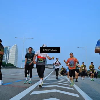 Runner Photo 6351590