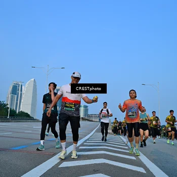 Runner Photo 6351622