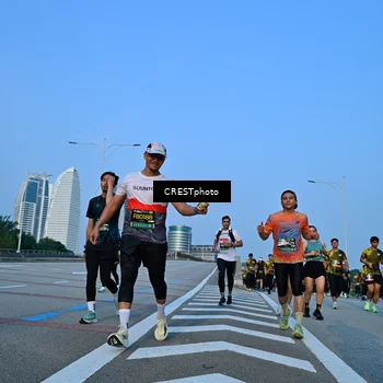 Runner Photo 6351630