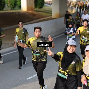Runner Photo 6351641