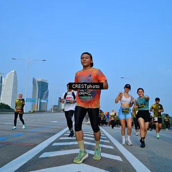 Runner Photo 6351651