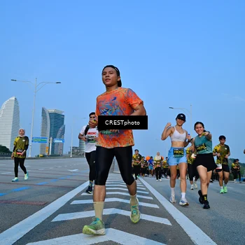 Runner Photo 6351663