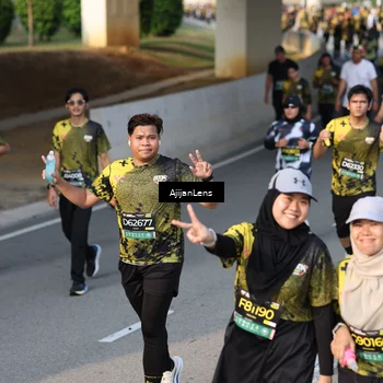Runner Photo 6351684