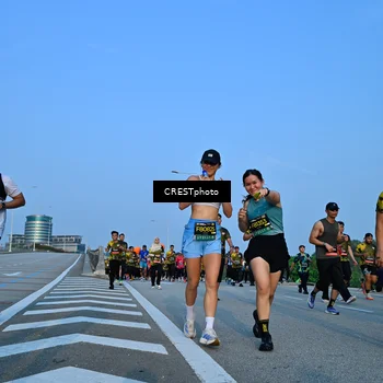Runner Photo 6351690