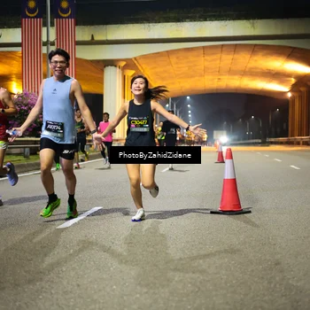 Runner Photo 6351704