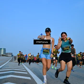 Runner Photo 6351724