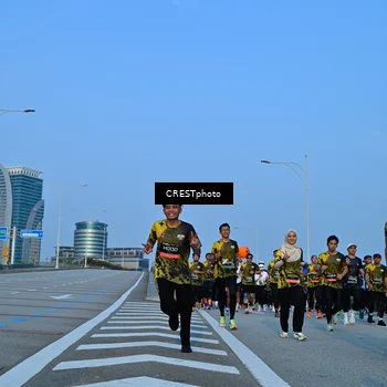 Runner Photo 6351741