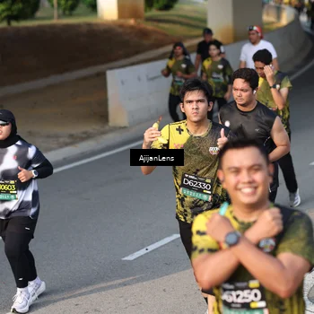 Runner Photo 6351757