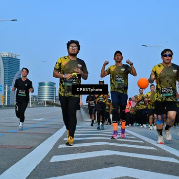 Runner Photo 6351838