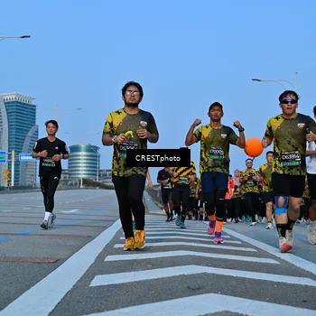 Runner Photo 6351845