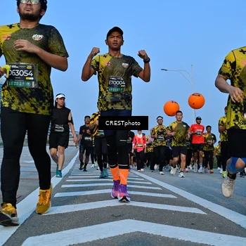Runner Photo 6351902
