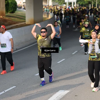 Runner Photo 6351918