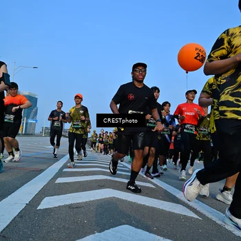 Runner Photo 6351969