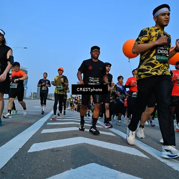 Runner Photo 6351982