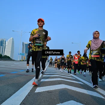 Runner Photo 6351985