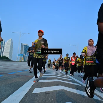 Runner Photo 6351988