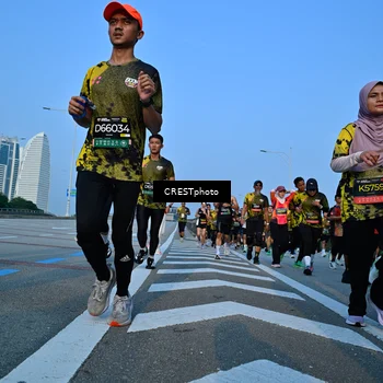 Runner Photo 6351994