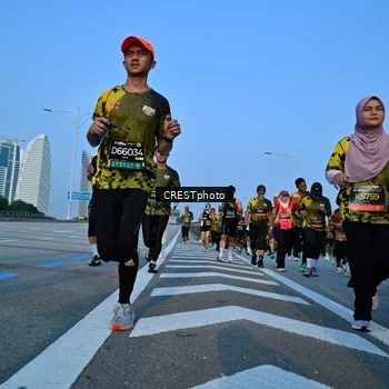 Runner Photo 6352011