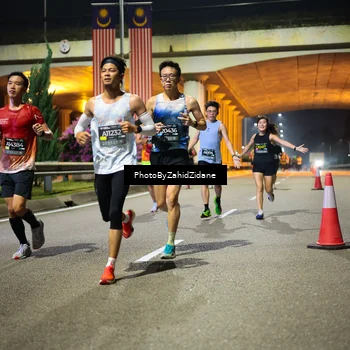 Runner Photo 6352028