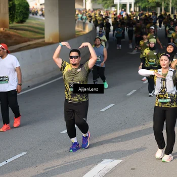 Runner Photo 6352035