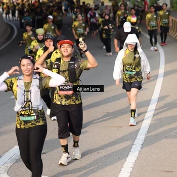Runner Photo 6352054