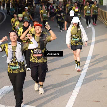 Runner Photo 6352055