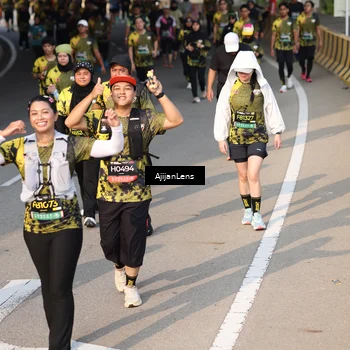 Runner Photo 6352060
